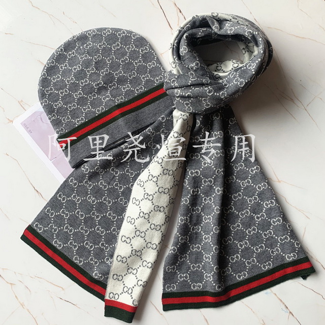 Sleeve cap series scarf 15